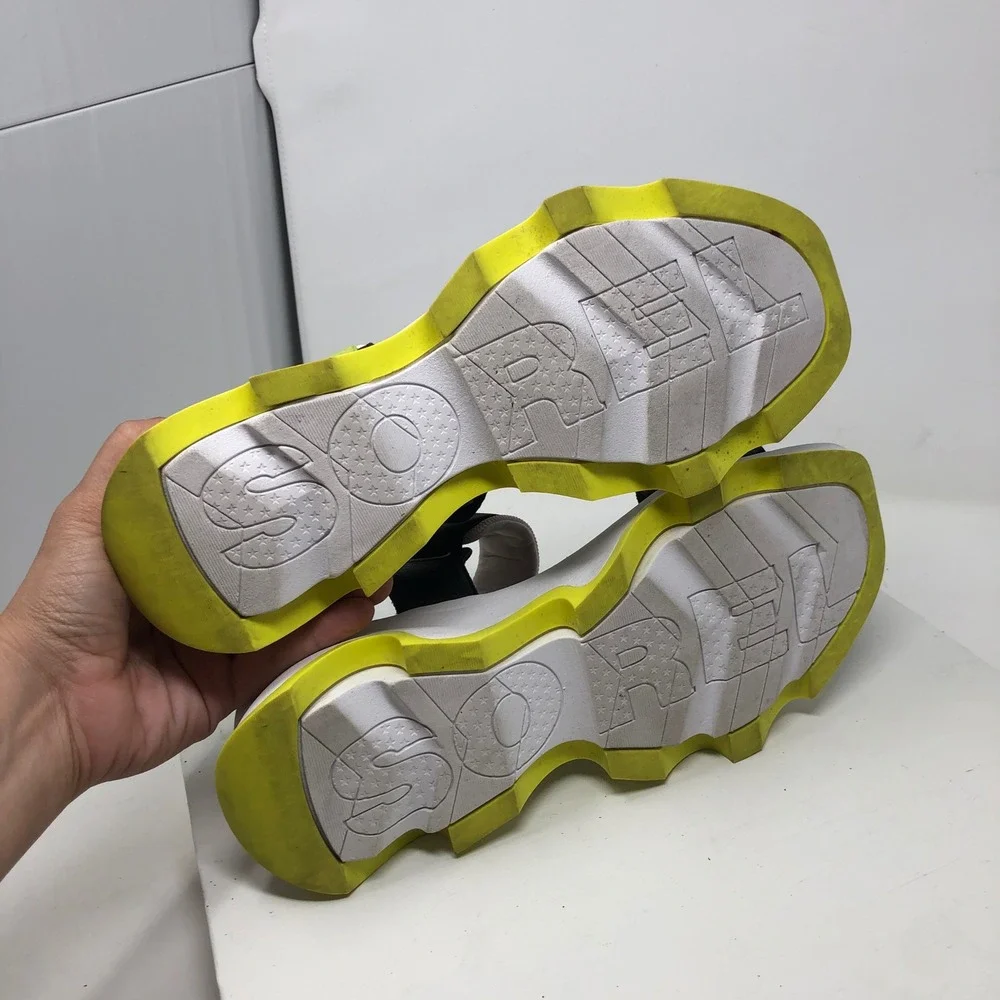 Sorel Kinetic Impact Y-Strap High Sandals Womens 9 Black Yellow Bold Athleisure